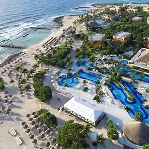 Ośrodek wypoczynkowy Bahia Principe Luxury (adults Only)